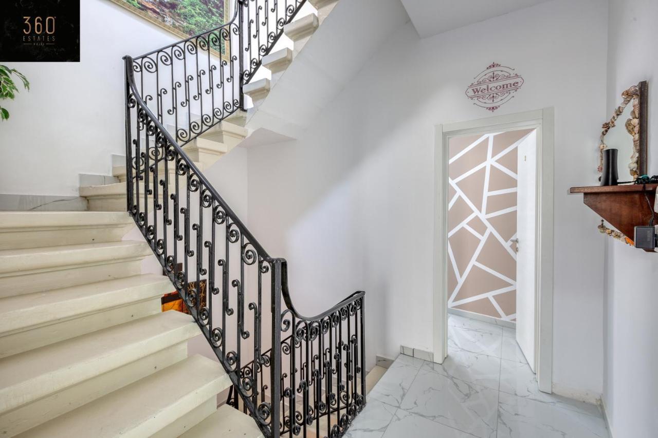 The By 360 Estates Apartment *