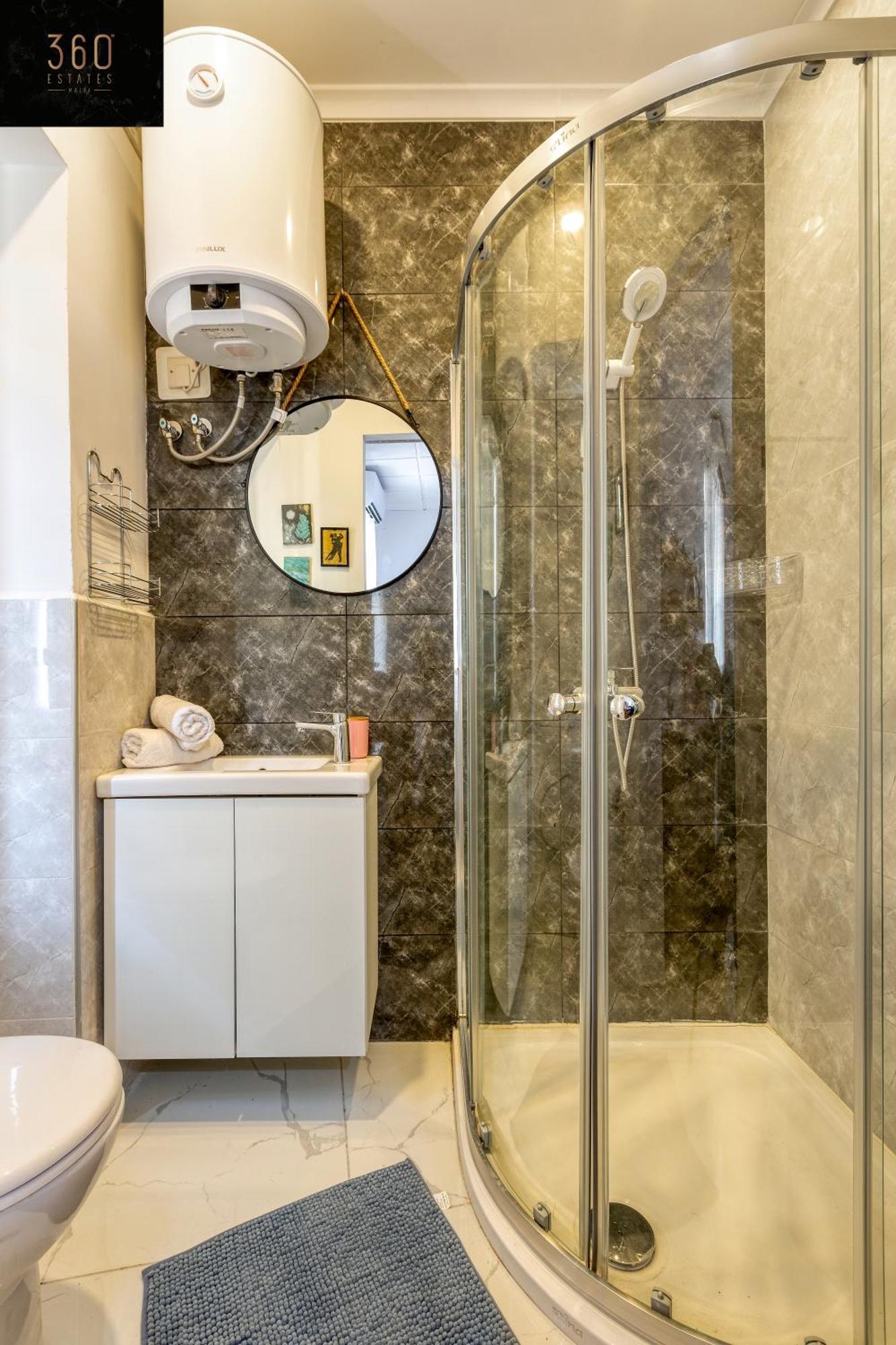 The By 360 Estates شقة